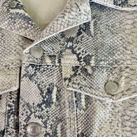 Free People Jacket Python Snake Denim Trucker Festival Gray womens XS - Picture 3 of 13